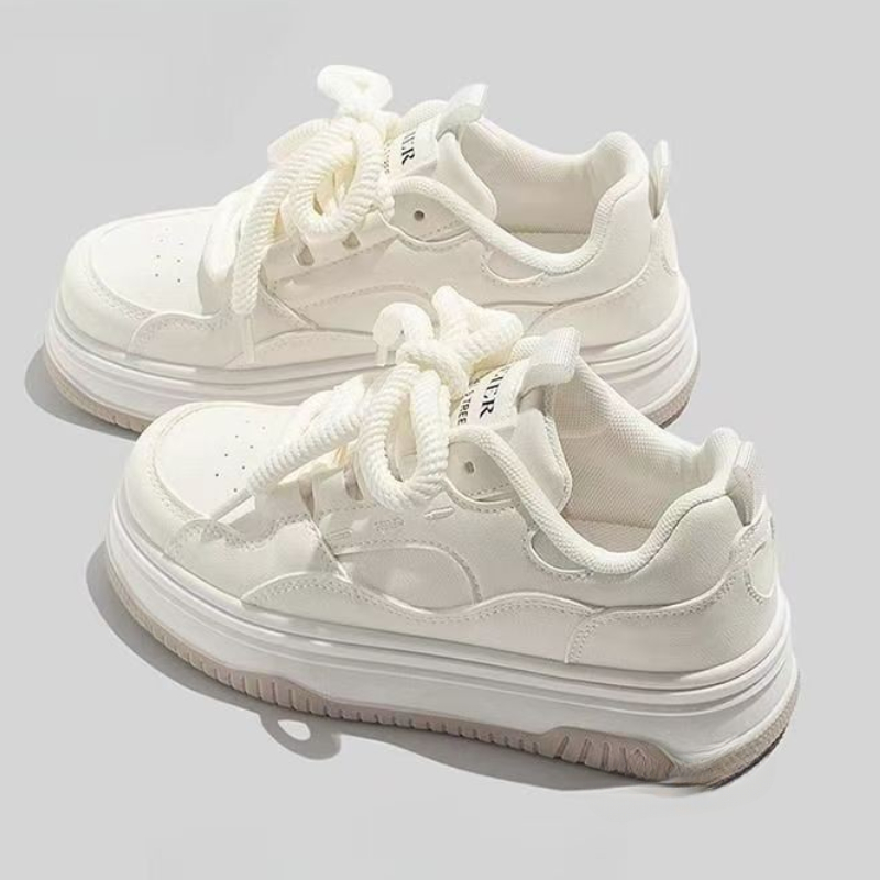 Sznurowane buty z okrągłym nos – Vans Shoes Old Skool recenzja i cena