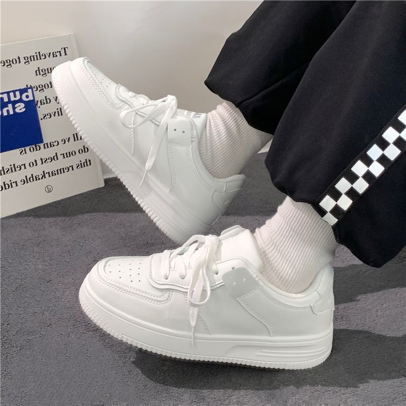 Damskie białe sneakersy na pla – Vans Shoes Old Skool recenzja i cena