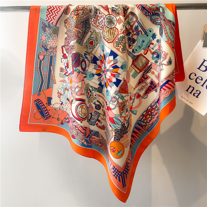 Jedwabna apaszka damska w kwad – Scarf Silk Square recenzja i cena