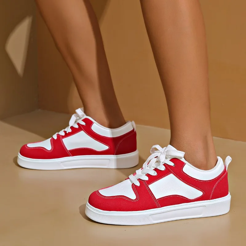 2024 Białe czerwone sportowe b – Vans Shoes Old Skool recenzja i cena