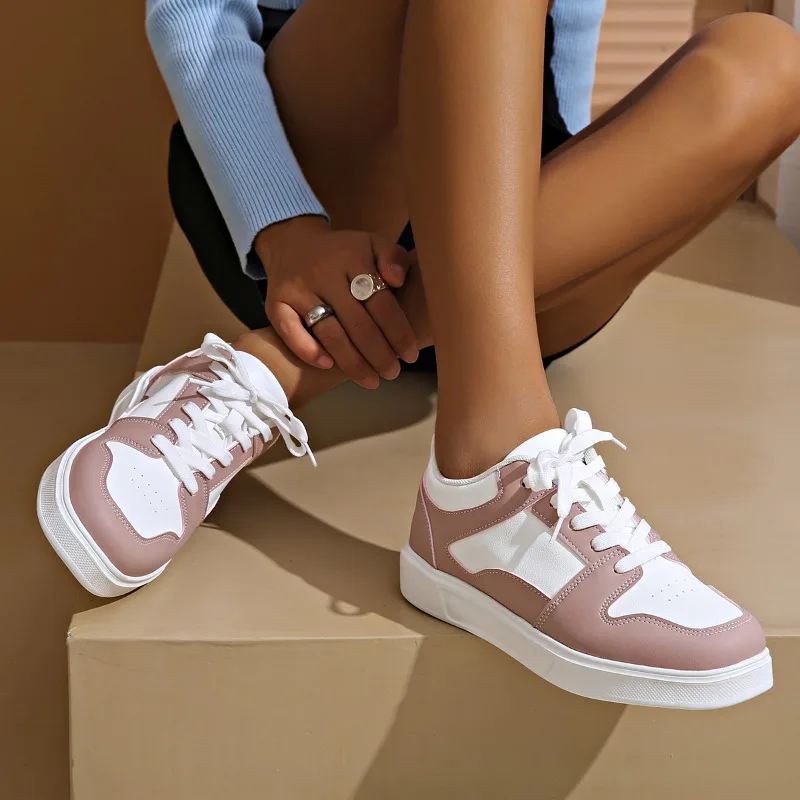 2024 Białe czerwone sportowe b – Vans Shoes Old Skool recenzja i cena