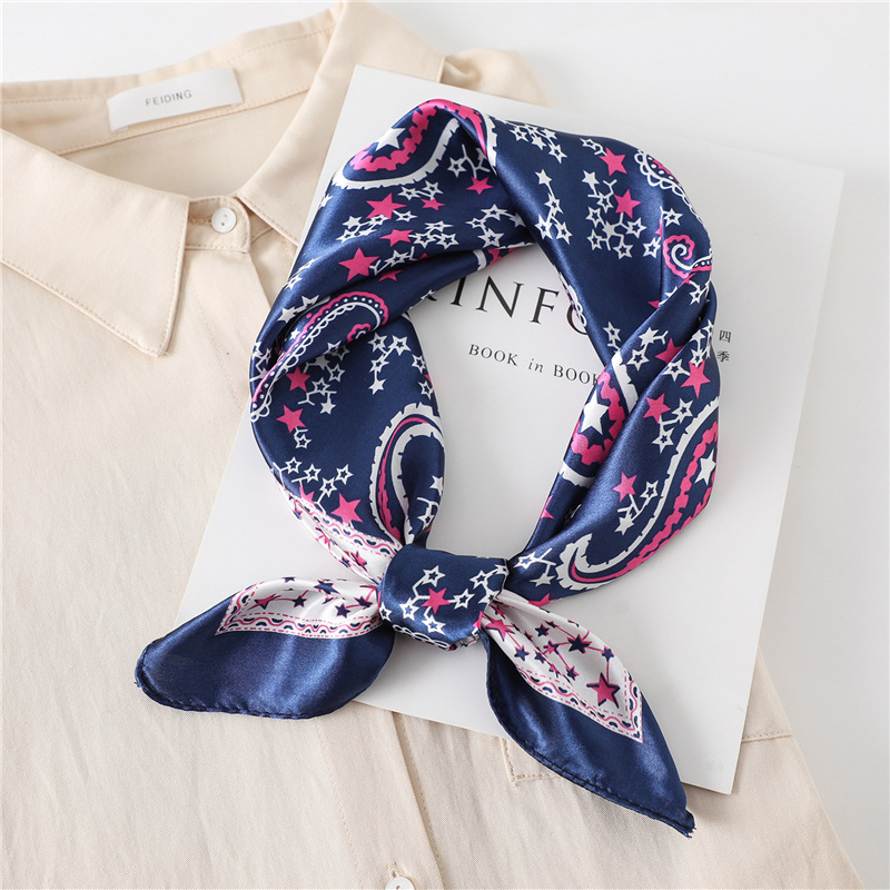 Luksusowa kwadratowa jedwabna  – Scarf Silk Square recenzja i cena