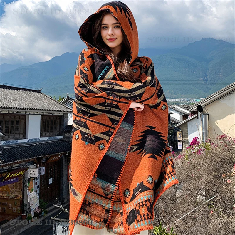 Ciepłe szale z kapturem, peler – Woven Scarf Blanket recenzja i cena