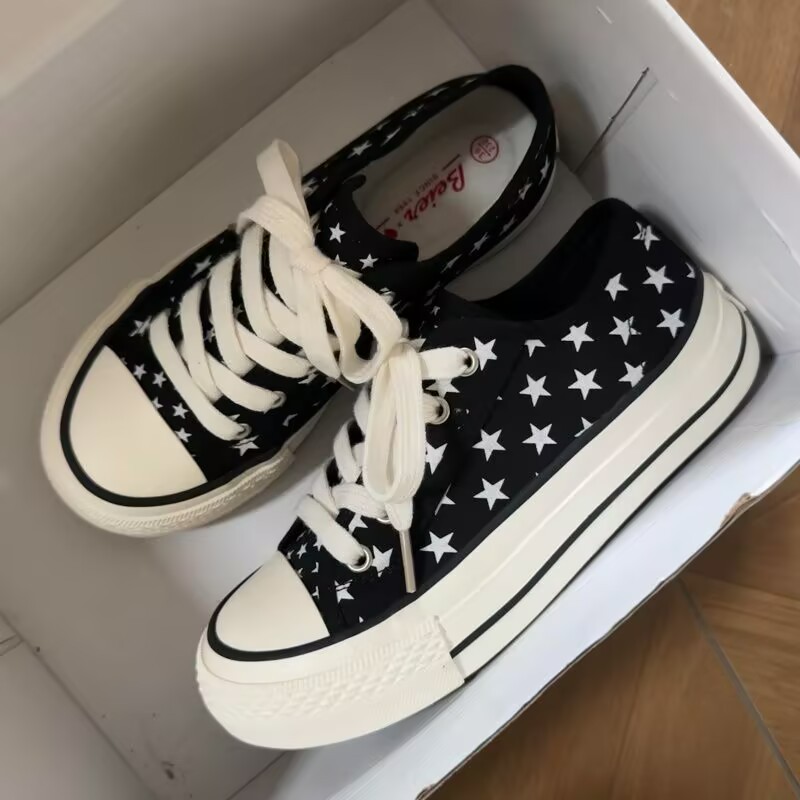 Casualowe trampki z płótna, ni – Vans Shoes Old Skool recenzja i cena
