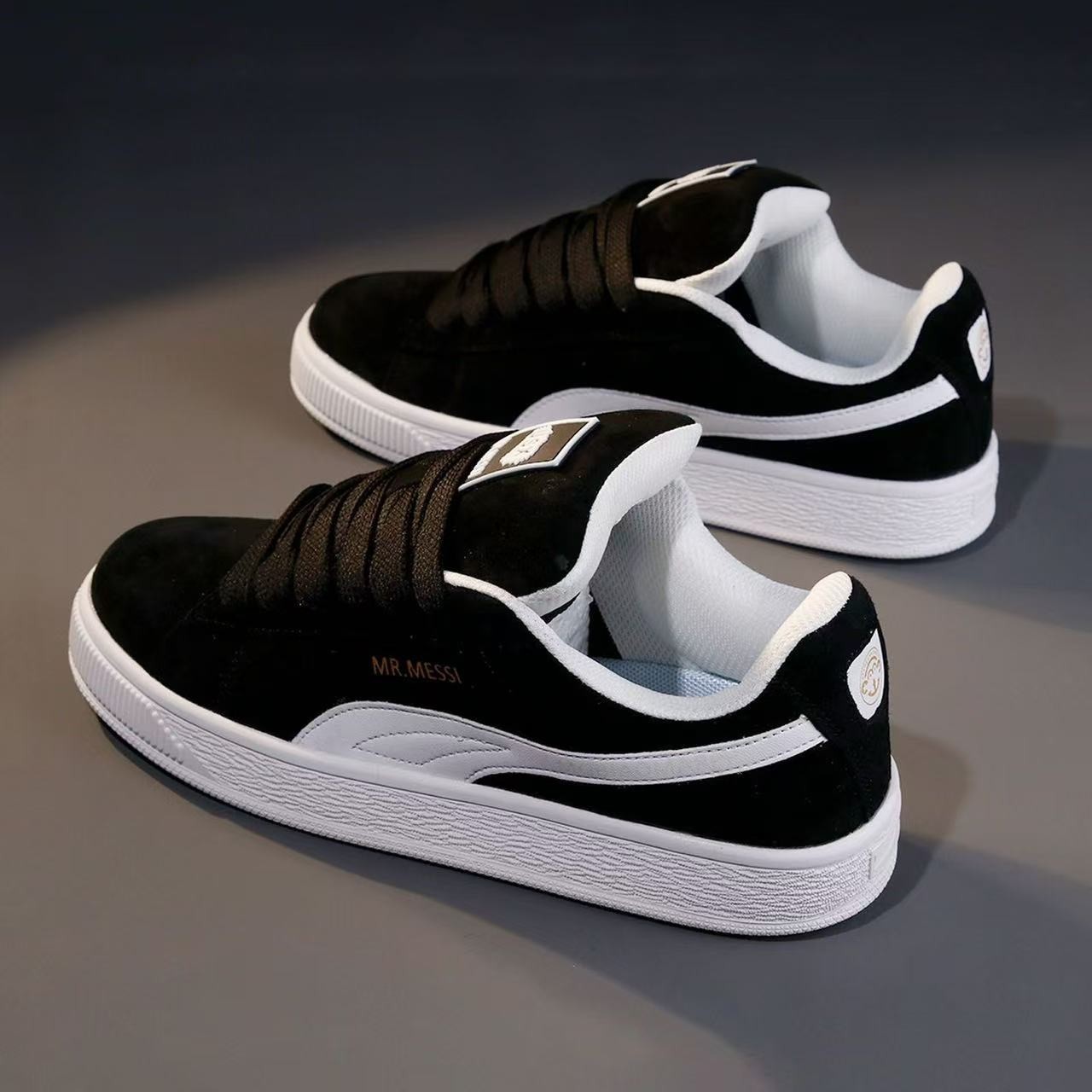 Modne damskie sneakersy 2025,  – Vans Shoes Old Skool recenzja i cena